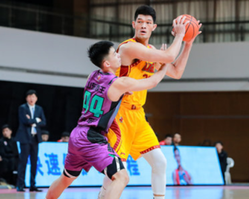 助攻创赛季新高！葛昭宝全场得到9分10篮板5助攻