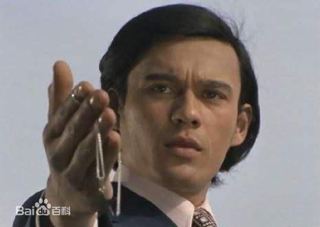 我觉得詹姆斯和《杰克奥特曼》里的乡秀树神似