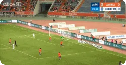打破僵局！哈达斯凌空斩破门，泰山0-1津门虎