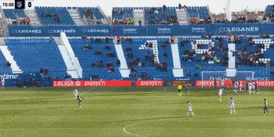 [流言板]萊利反跑空切籃下雙手暴扣，奇才打出一波10