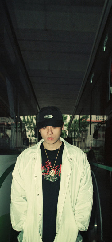 求活死人woken day的壁纸 头像 和各类沙雕图