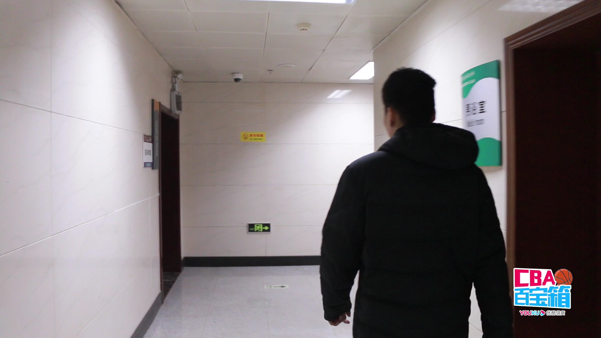 video-poster