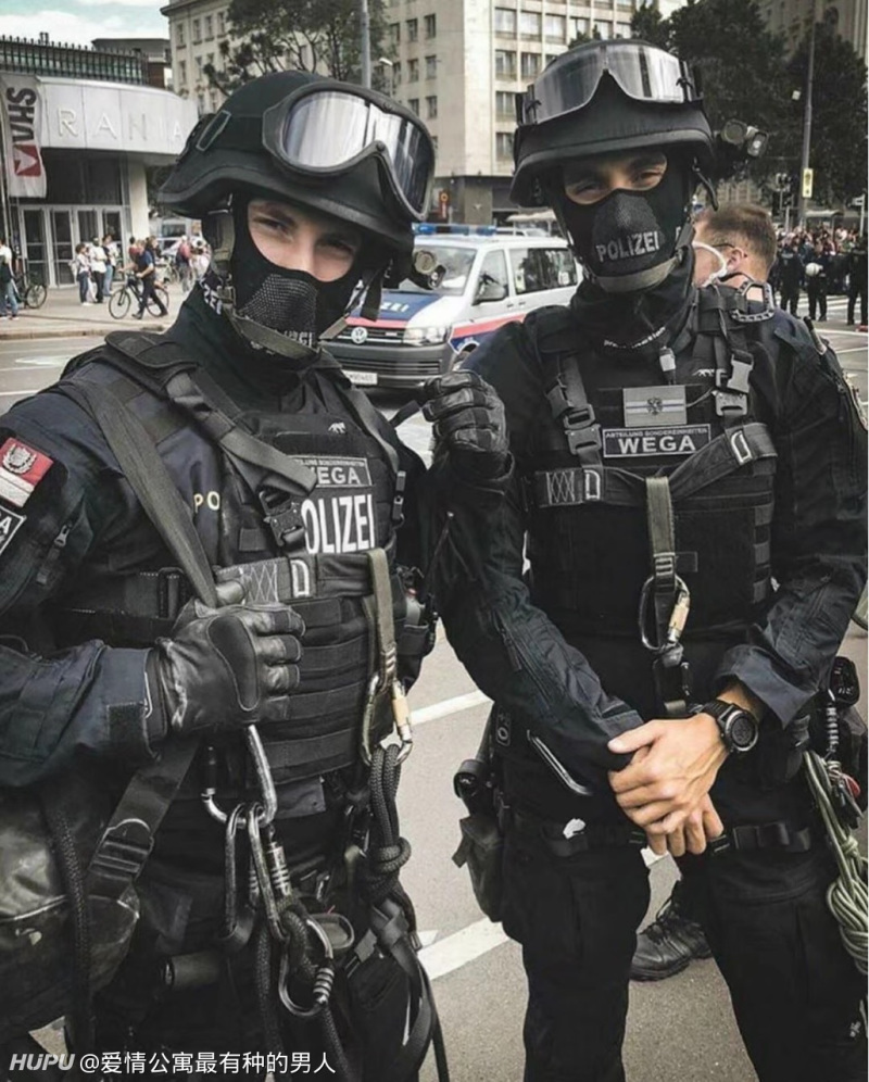 求这张照片的苹果11壁纸 虎扑