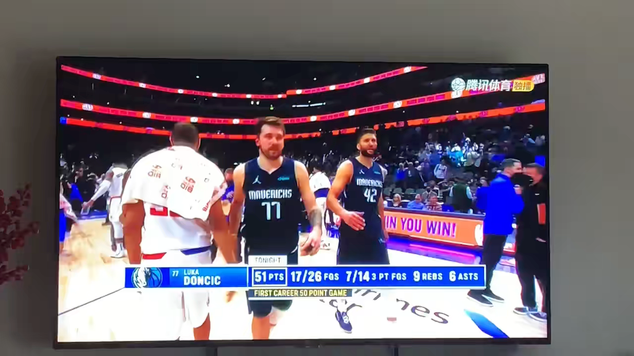 video-poster