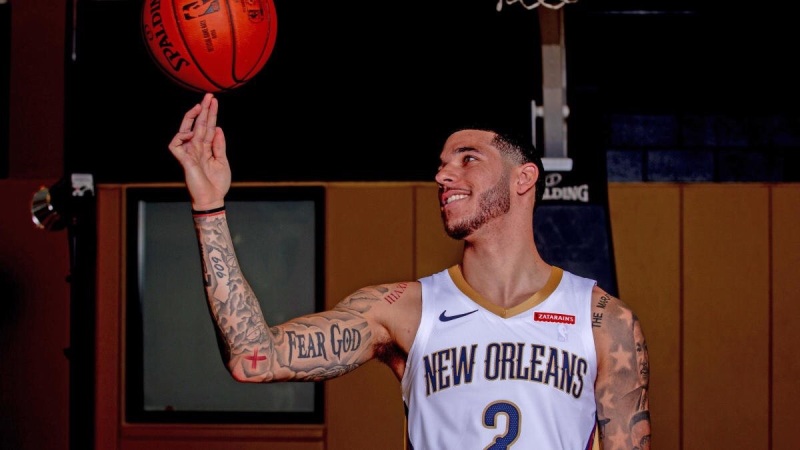 发球空接,lonzo to zion,新赛季鹈鹕最让人兴奋的瞬间提前看/球哥最新