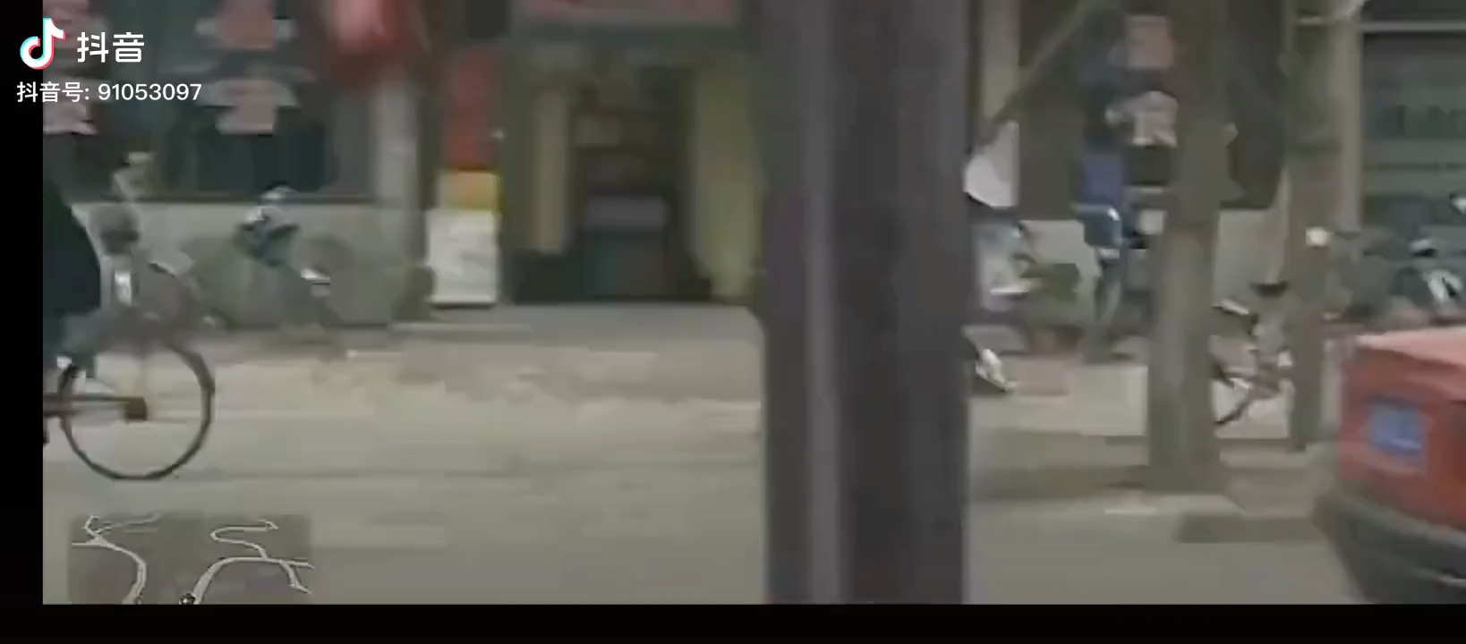 video-poster
