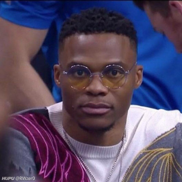 求威少的照片改微信头像