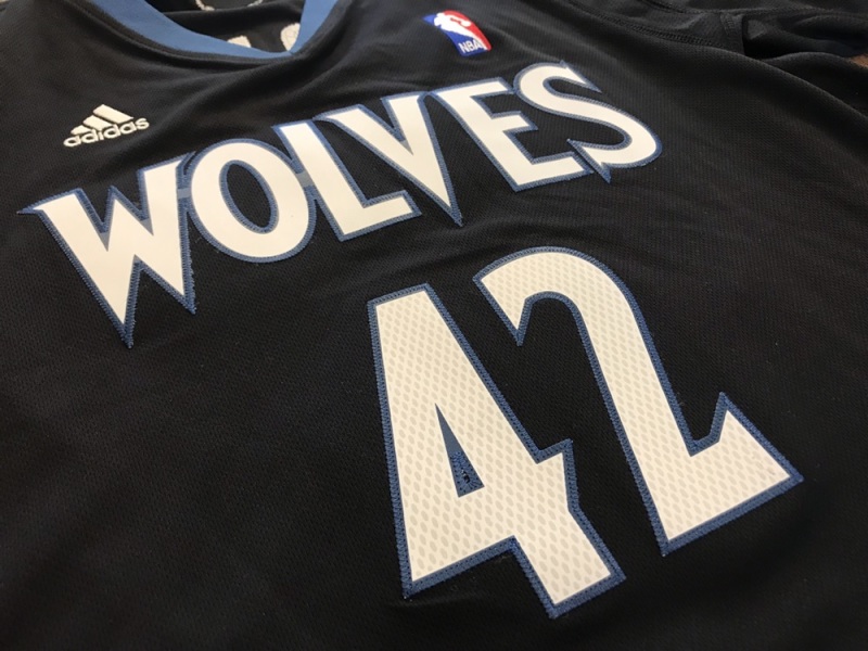 nba adidas nike球衣 森林狼乐福勒夫爱神sw球衣