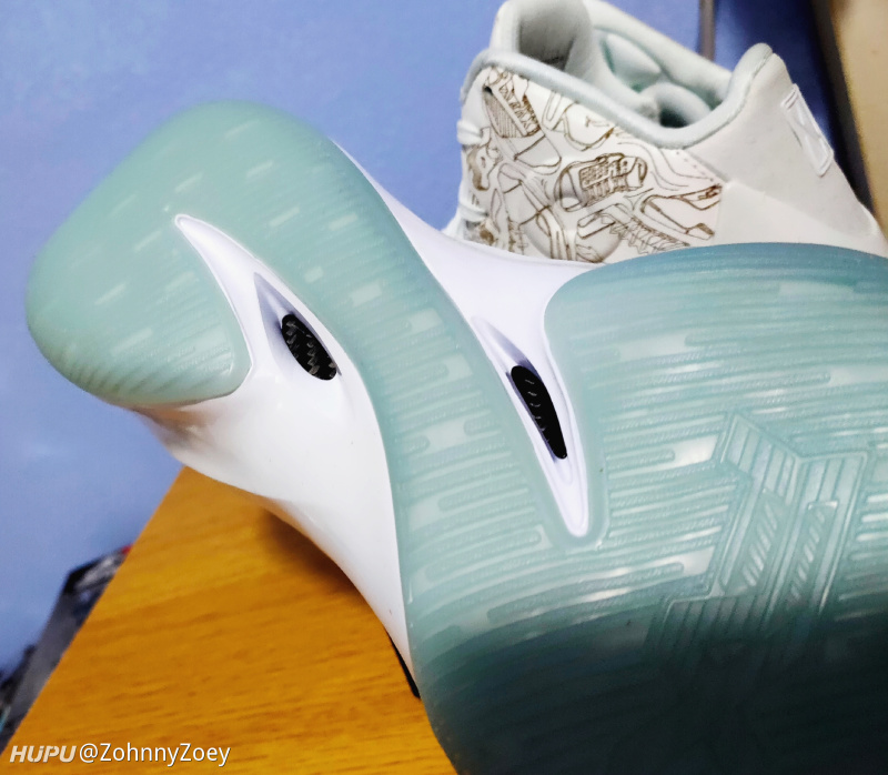 219的驭帅10白镭射到手