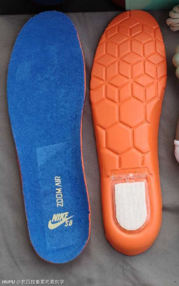 关于dunk sb 鞋垫的问题,求助各位老哥