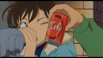 有哪位老哥可以帮把这个玩偶p成可口可乐吗