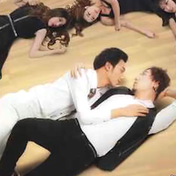 video-poster