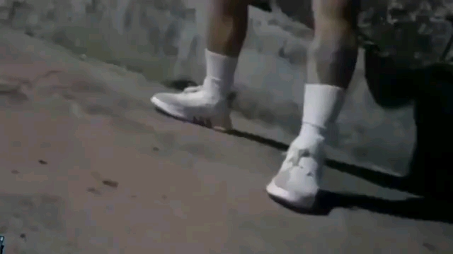 video-poster