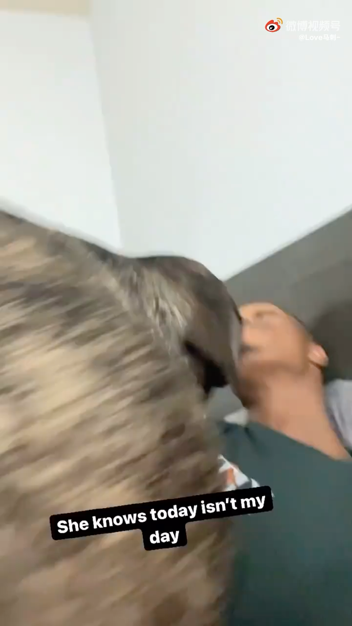 video-poster