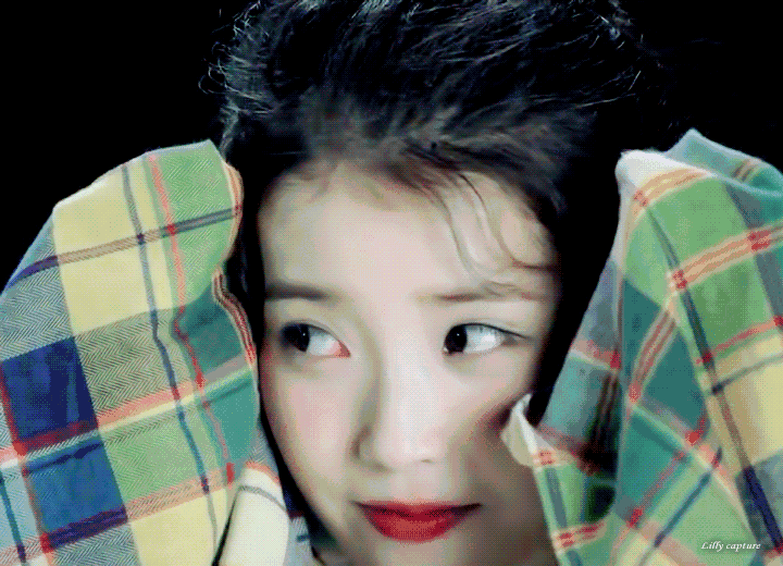 iu李知恩的颜大概什么水平