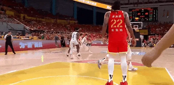 發(fā)揮出色！亞歷山大全場砍下22分5籃板5助攻1搶斷2封蓋