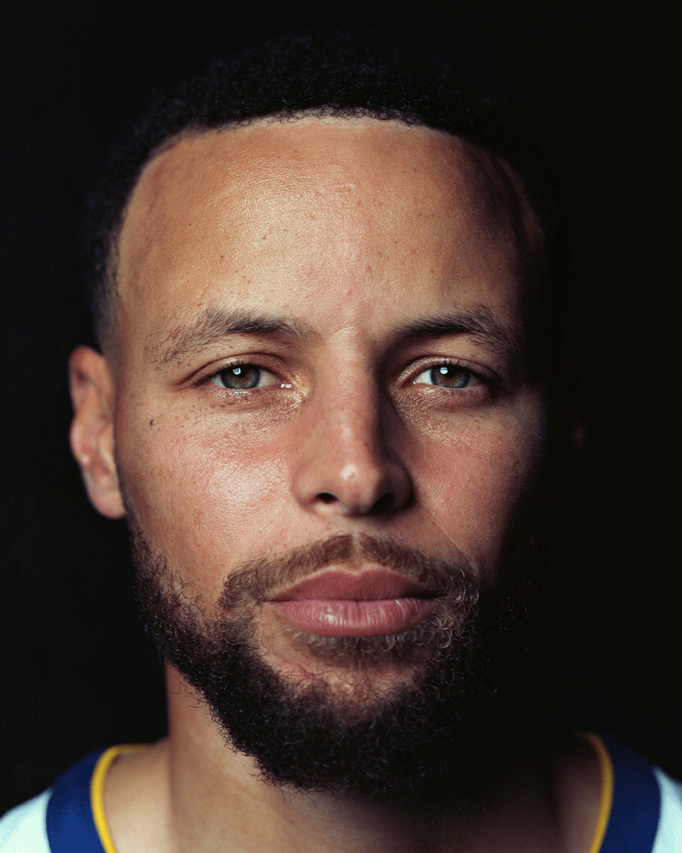 勇士官方晒出球员大头照为新赛季预热虎扑14小时前17回复分差缩小!