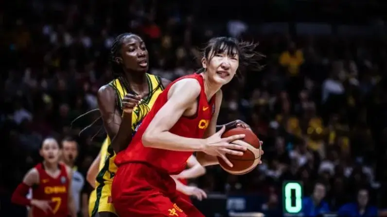 FIBA列出近十年中国女篮比赛成绩：亚洲杯登顶、世界杯亚军