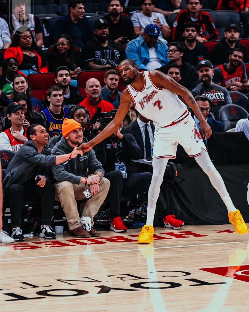 梅里諾：此前媒體報道會客串中鋒我自己都不信 希望每次都能進2球