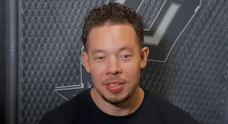 愛來自阿森納！18歲恩瓦內里精準橫傳，助攻36歲奧巴梅揚搶點絕殺