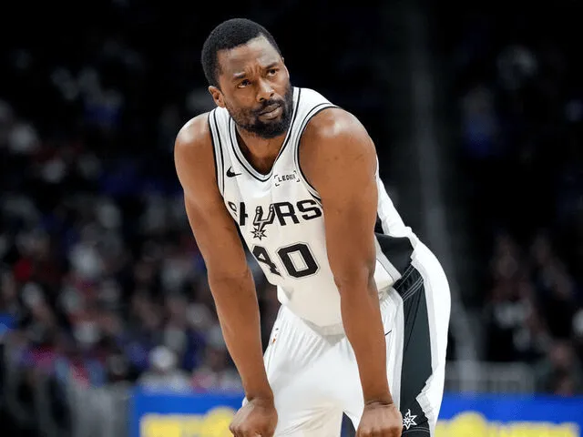 [流言板]未來可期！貝利全場15投8中，得到21分3籃板2助攻1搶斷1蓋帽