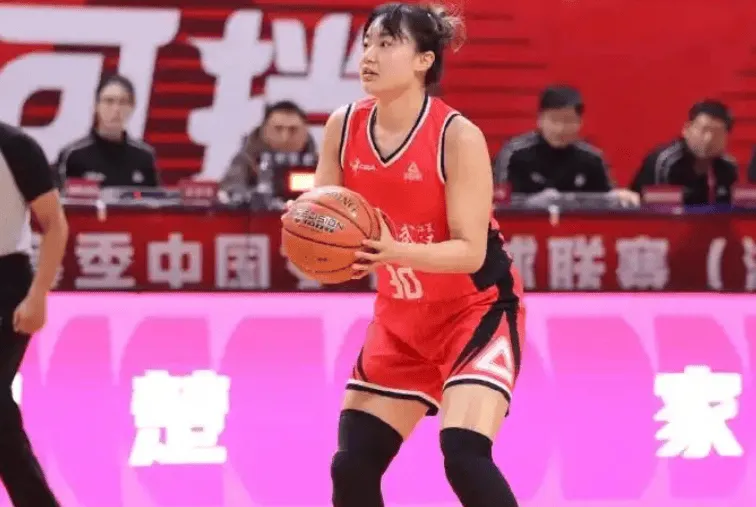 武汉女篮 vs 四川女篮
