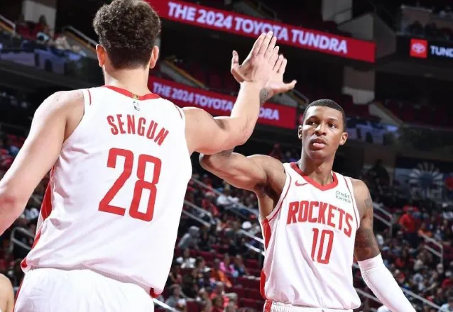 愛潑斯坦案攪動歐美 政商名流深陷“猜疑鏈”