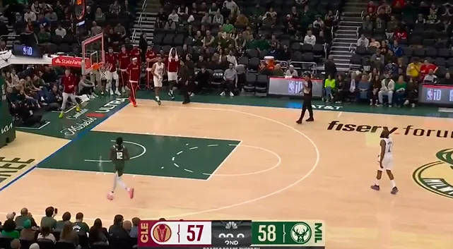 [流言板]加索爾：科比奧運前和隊友說要撞翻我，他還真這么干了