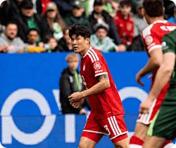 狼堡0-0拜仁半场数据：射门15-5，射正5-1，良机4-1