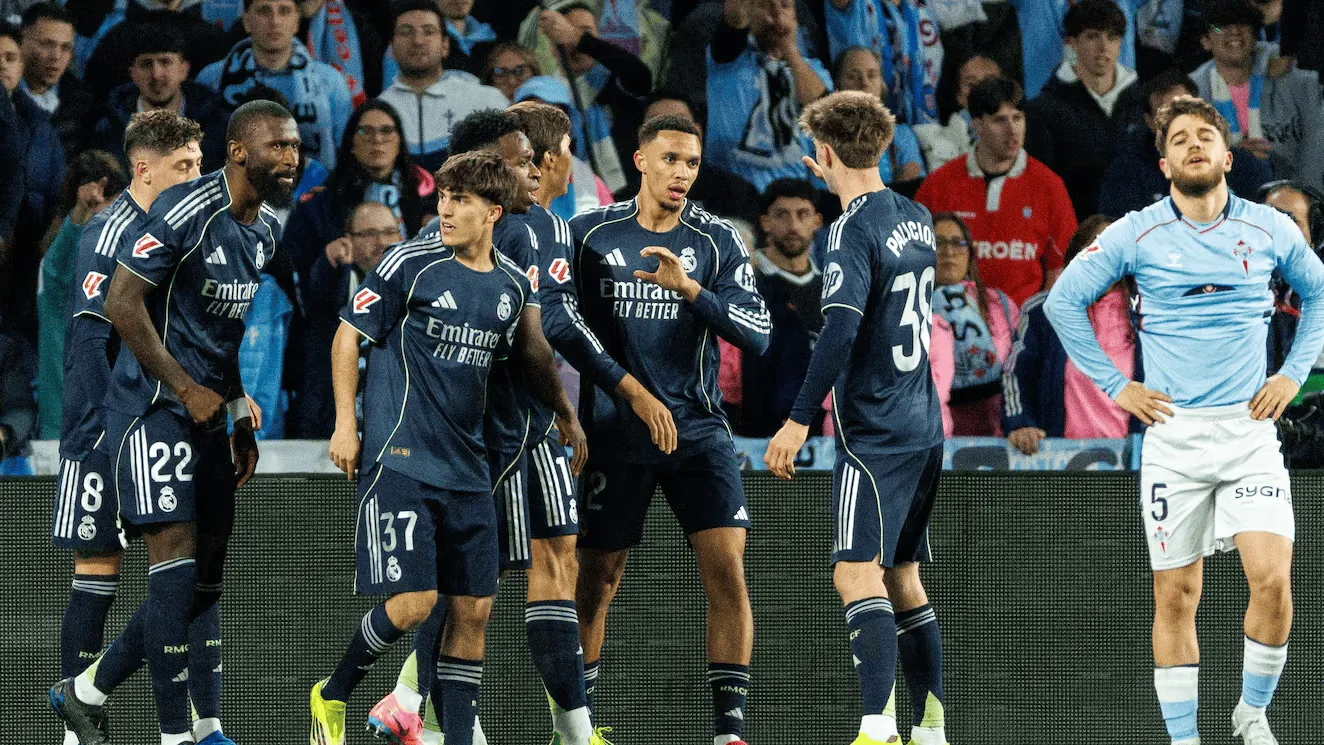 [流言板]本賽季場(chǎng)均搶斷最多球隊(duì)：活塞第1、太陽(yáng)第2、勇士3、雷霆4