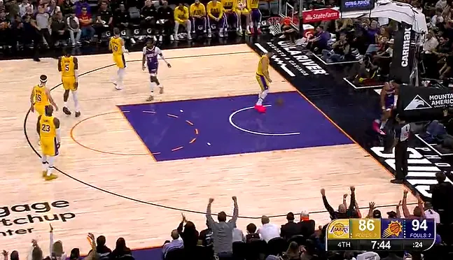 巴薩客戰(zhàn)畢巴首發(fā)：卡薩多搭檔貝爾納爾，萊萬、佩德里、拉菲替補(bǔ)