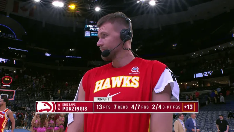 [流言板]狄龍談?wù)材匪埂皼Q定二”：幼稚，他要靠制造話題維持熱度