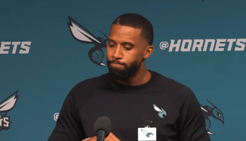 炸裂！老詹今日暴扣垂直起跳80厘米&滑行2.9米 球過筐時速58公里