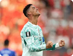 C罗本场打进1球，赢得1次对抗，1越位1次丢失球权